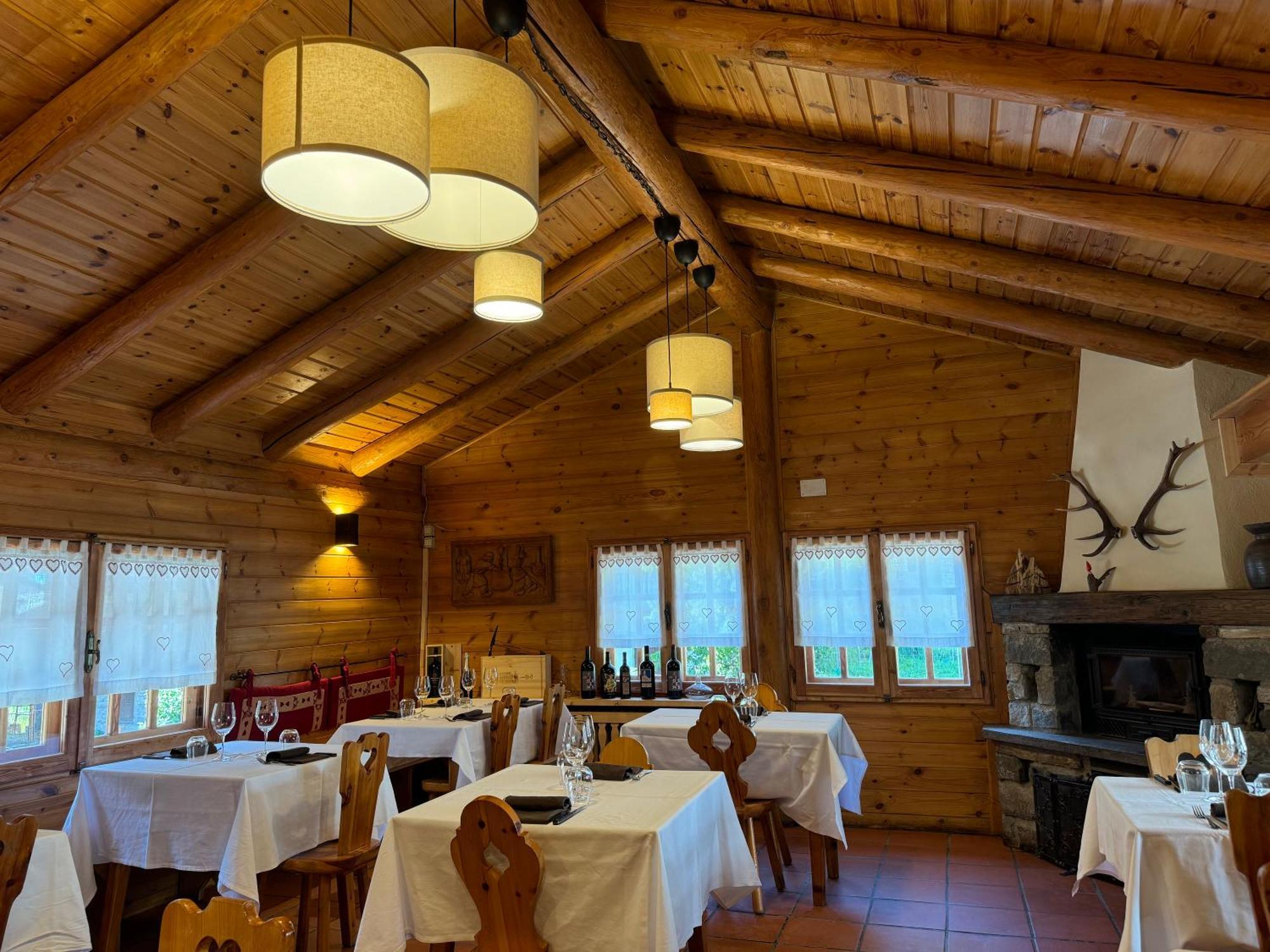 Hotel Ondezana Конье Экстерьер фото