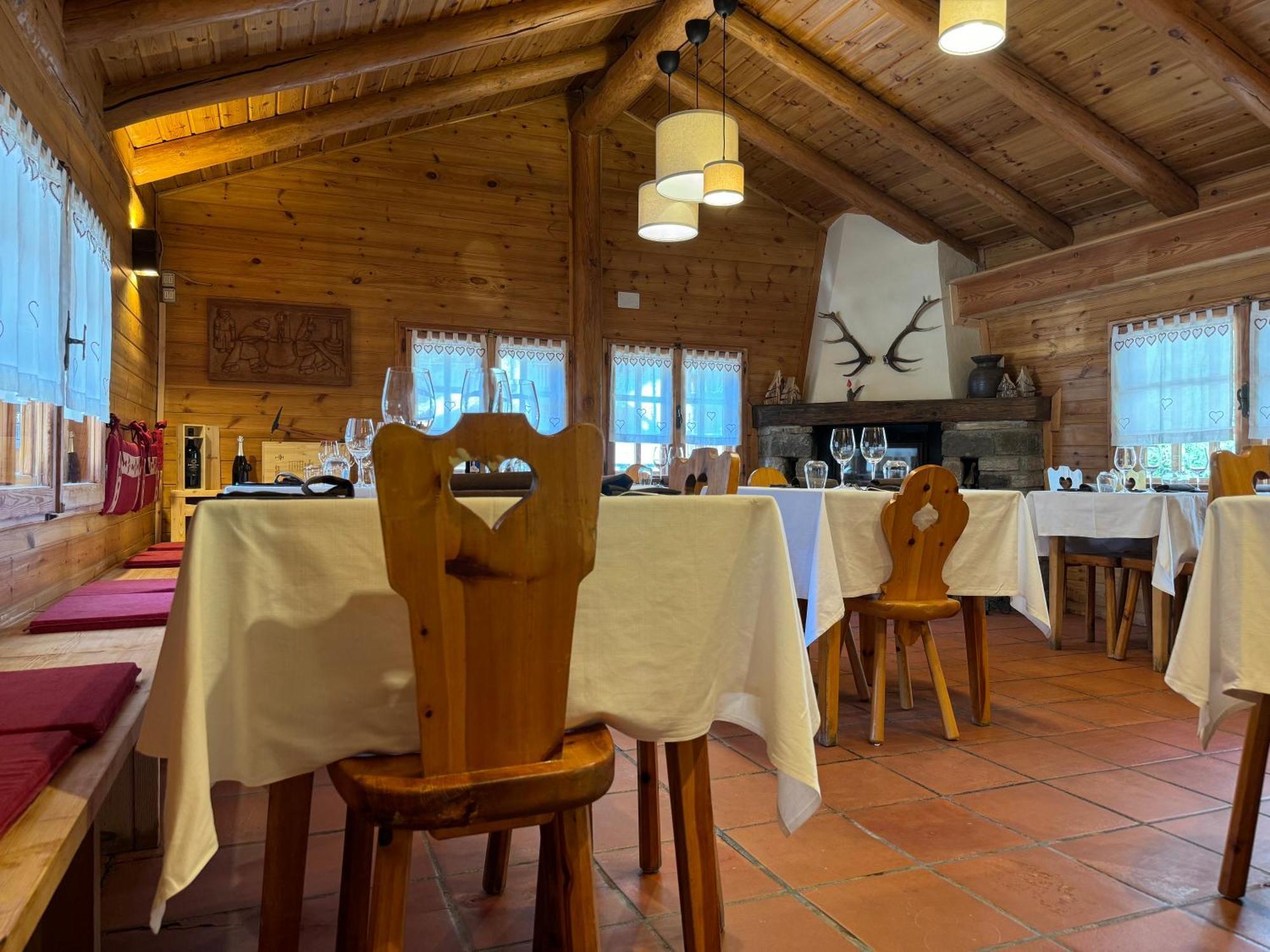 Hotel Ondezana Конье Экстерьер фото